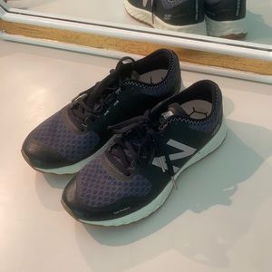 New Balance Tennis Shoes